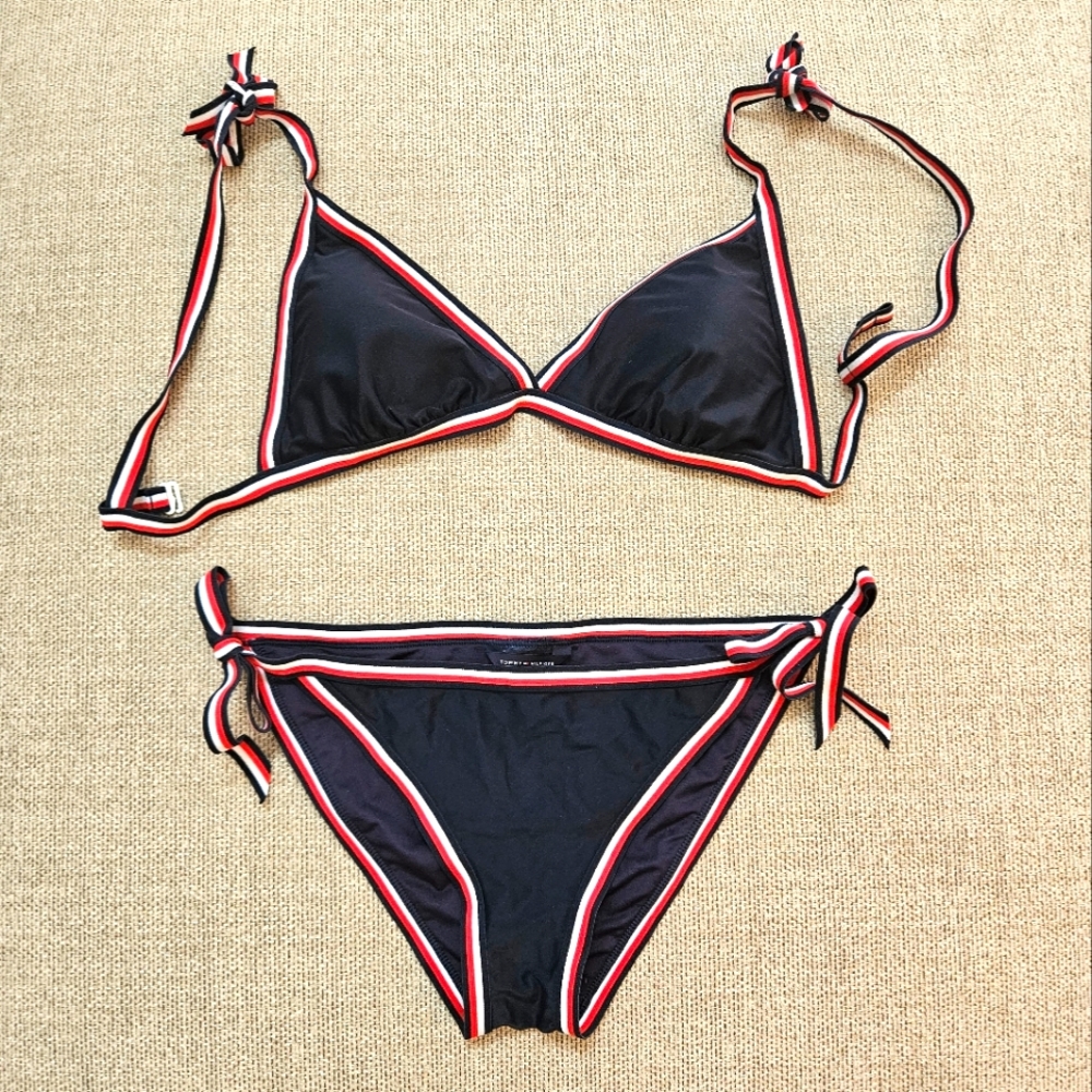 NWOT Tommy Hilfiger Bikini Set